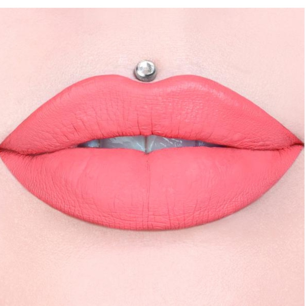 Jeffree Starr "818"-BNIB